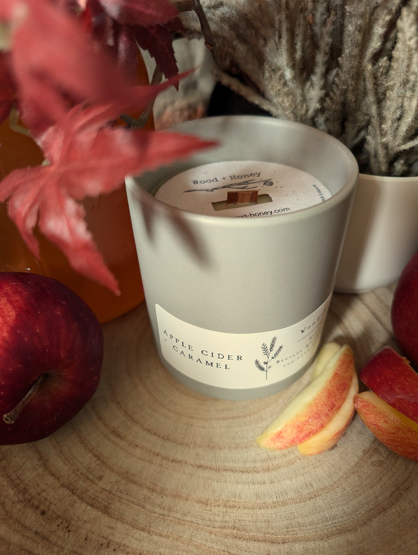 Farmhouse: Apple Cider + Caramel